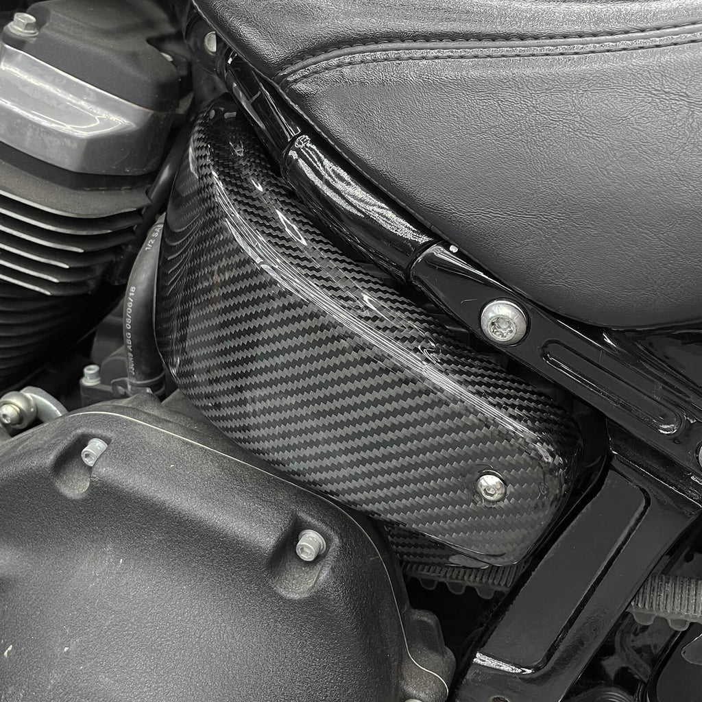 Carbon Fiber Battery Side Covers for Harley Softail 2018-2025 - Handcrafted Pair | Friomotor